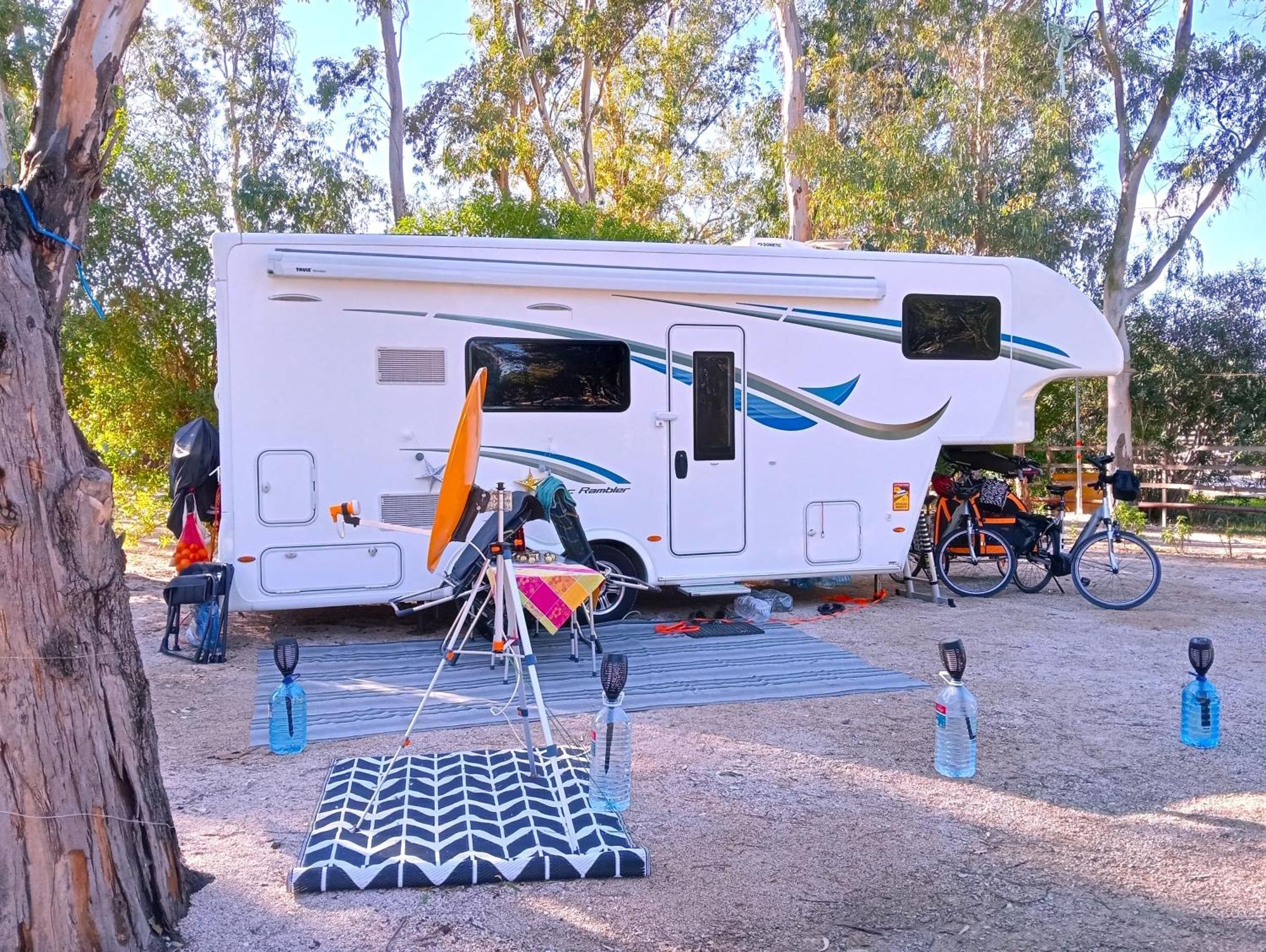 Hotel Camping La Naranja à Gandie Extérieur photo